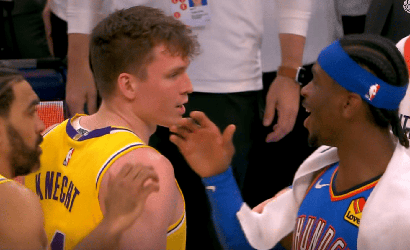 开云体育app-包含詹皇怒批裁判判罚不公，影响比赛结局的词条