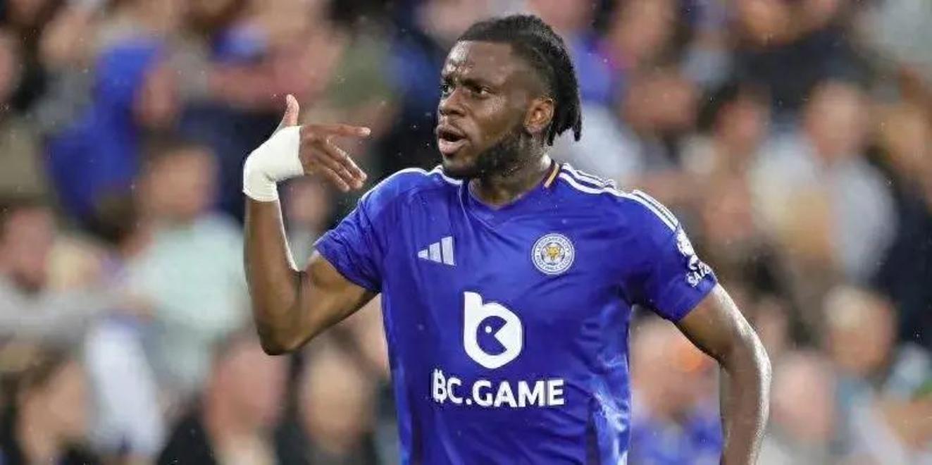 包含南安普顿在主场胜出，获得胜利的词条