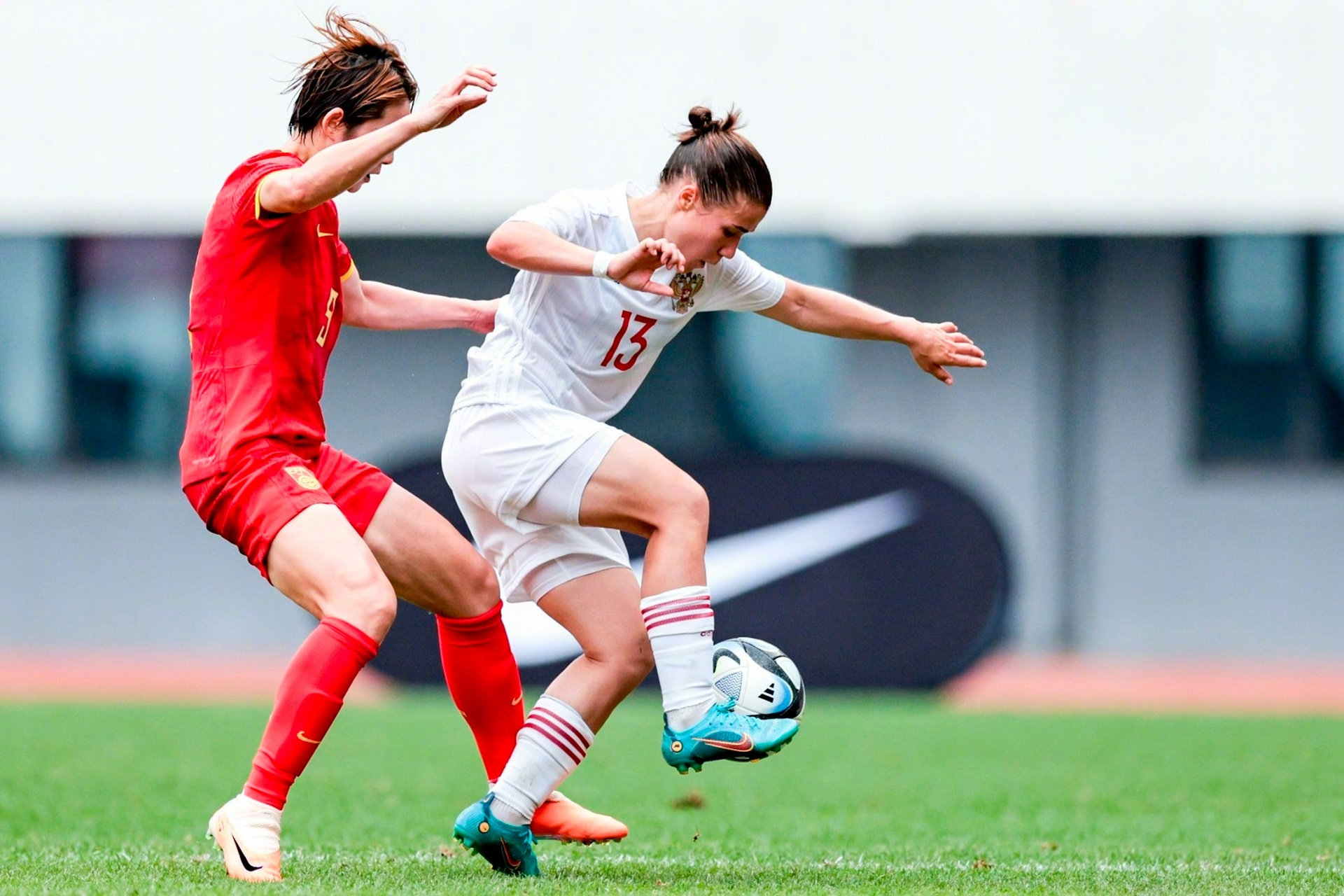 俄罗斯女足备战积极主动，全力备战的简单介绍