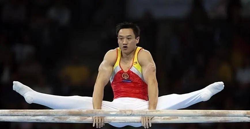 包含秘鲁体操队勇夺冠军，实力不容小觑的词条