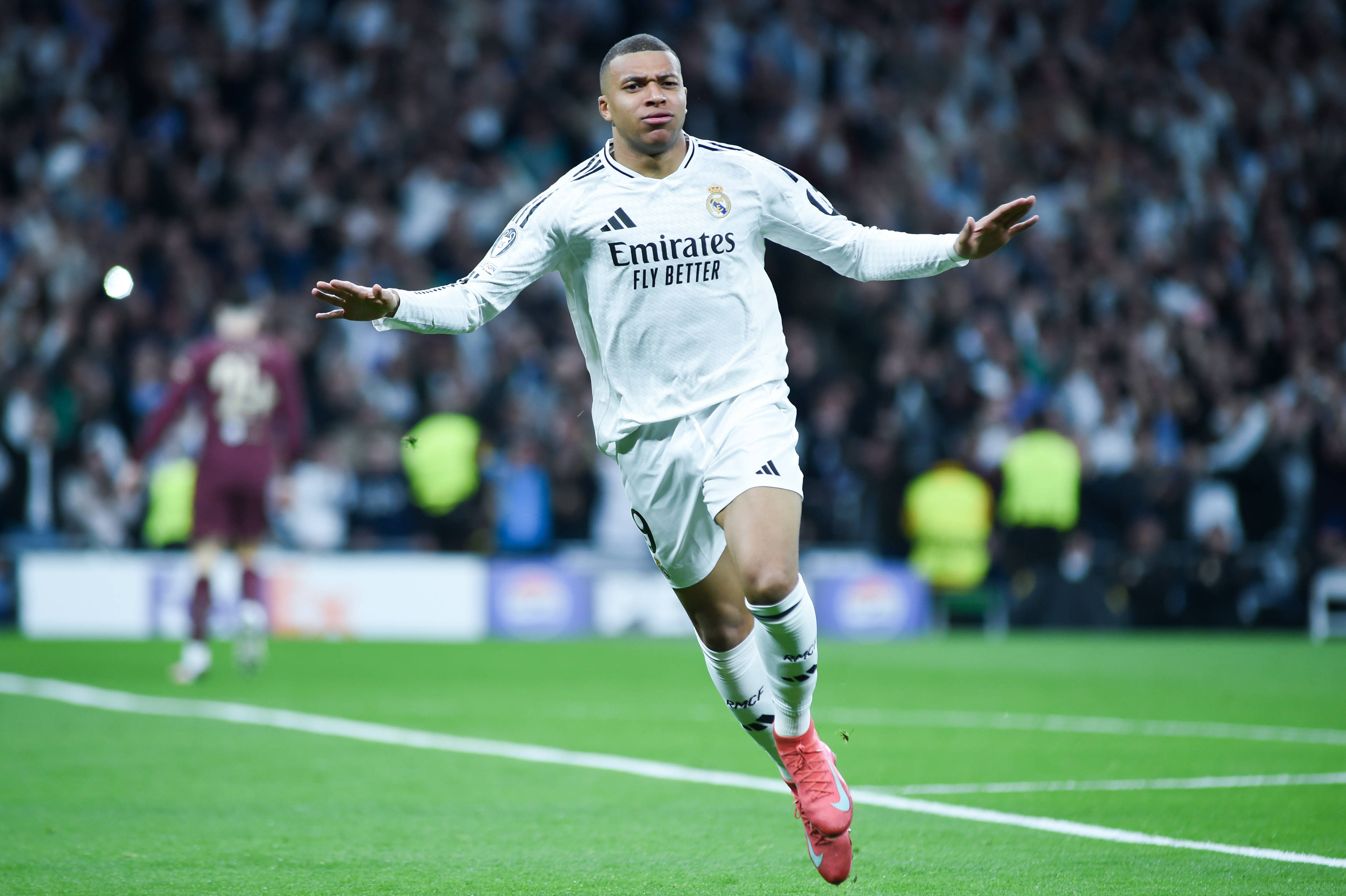 开云APP-尤文图斯-战胜巴黎，晋级欧冠四强的简单介绍