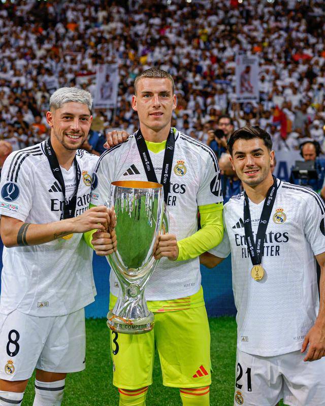 马洛卡球员表现出色赢得赞扬 马洛卡球员表现出色赢得赞扬