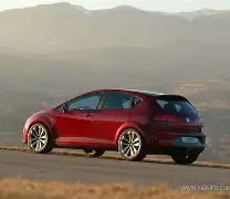 利昂后防战术严密,有效牢固 利昂后防战术严密,有效牢固