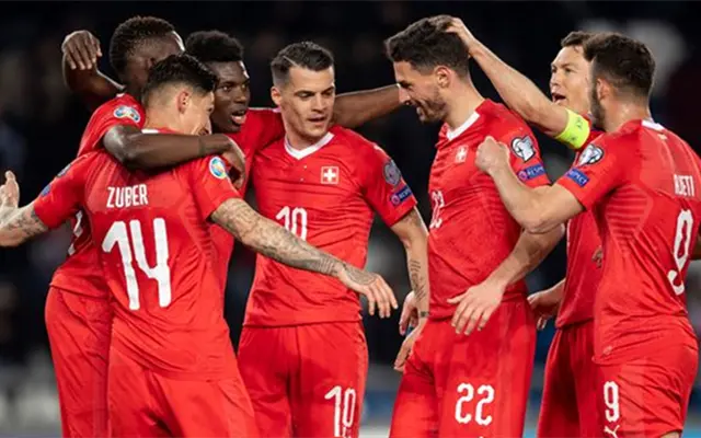 包含德国队士气高涨，期待下一场胜利的词条