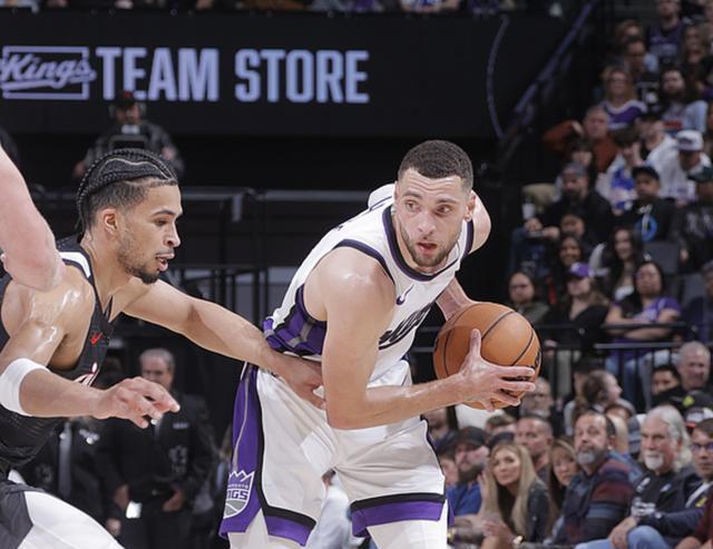 开拓者客场击败国王,保持连胜势头的简单介绍 开拓者客场击败国王,保持连胜势头的简单介绍