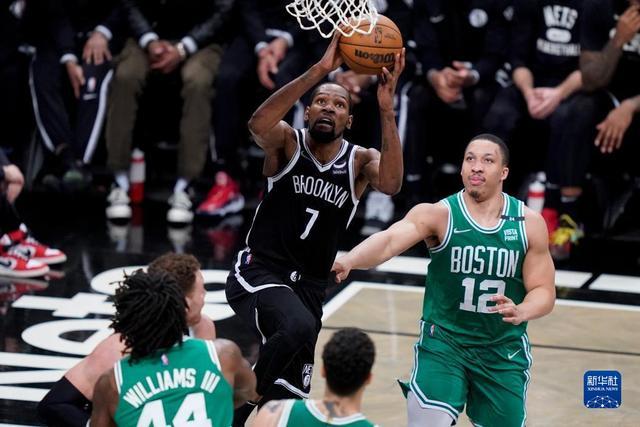 关于凯尔特人大胜篮网,季后赛形势浮出水面的信息 关于凯尔特人大胜篮网,季后赛形势浮出水面的信息