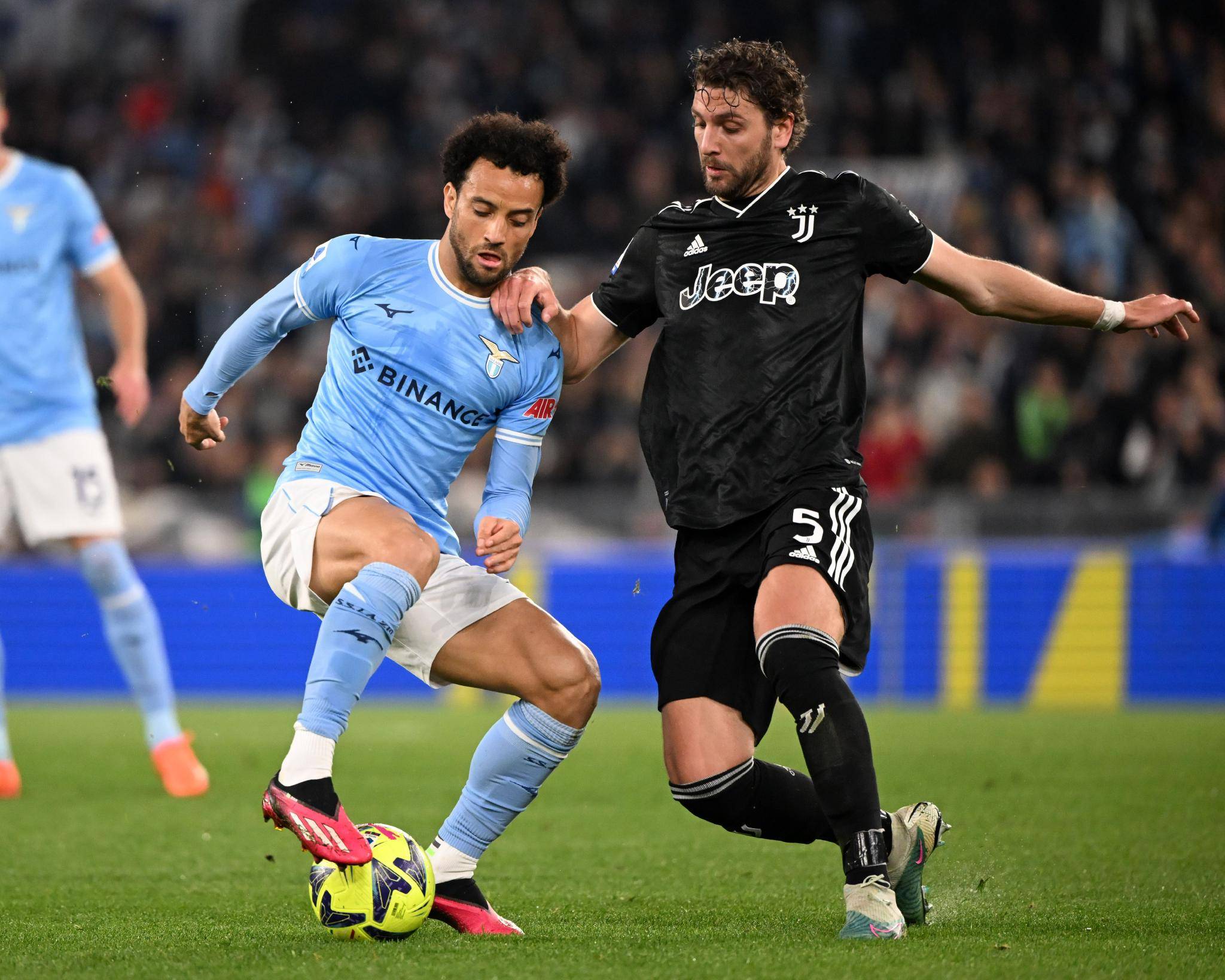 佛罗伦萨主场击败拉齐奥，提升排名的简单介绍