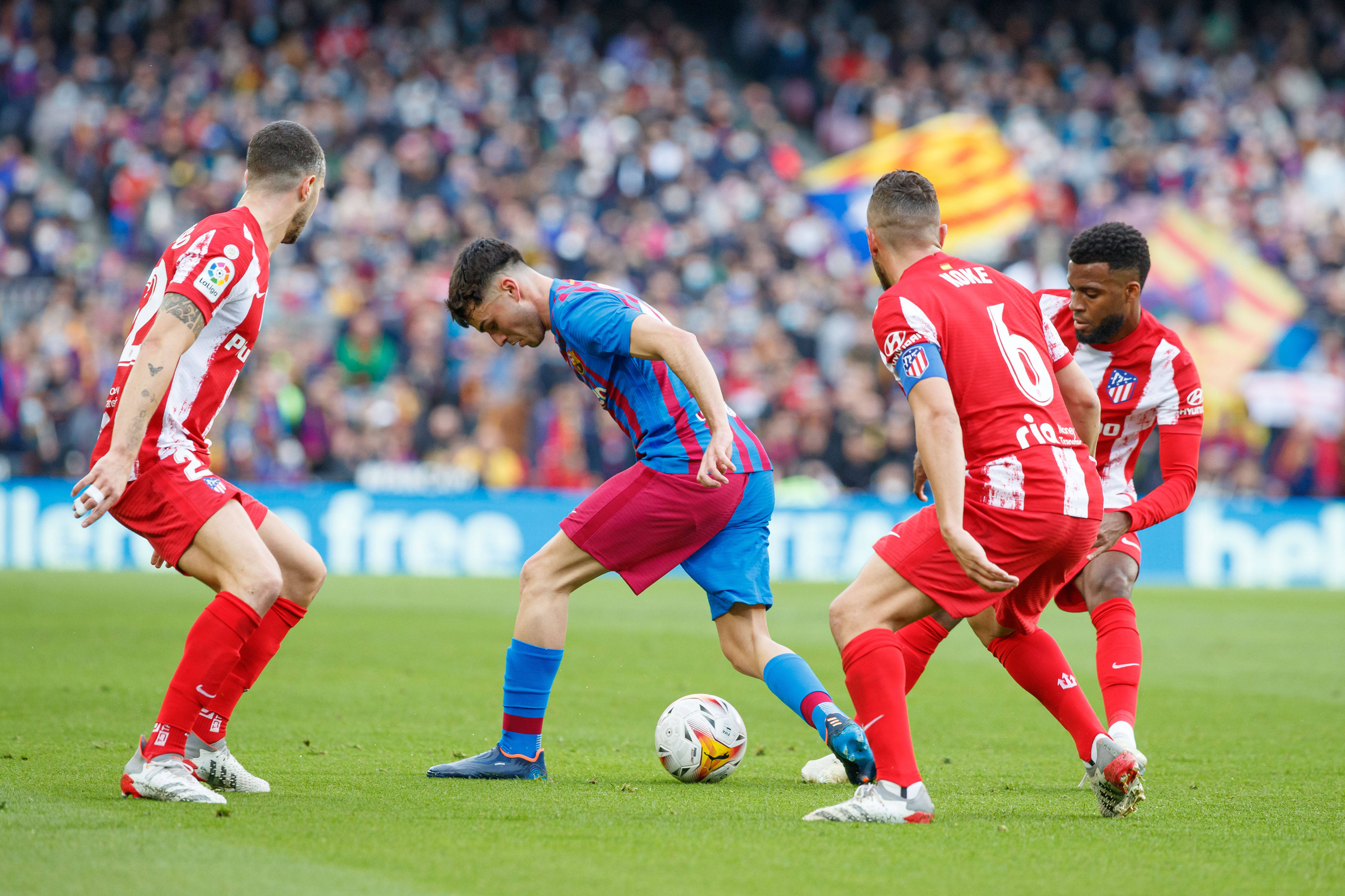 西班牙击败巴西,晋级世界杯半决赛 西班牙击败巴西,晋级世界杯半决赛