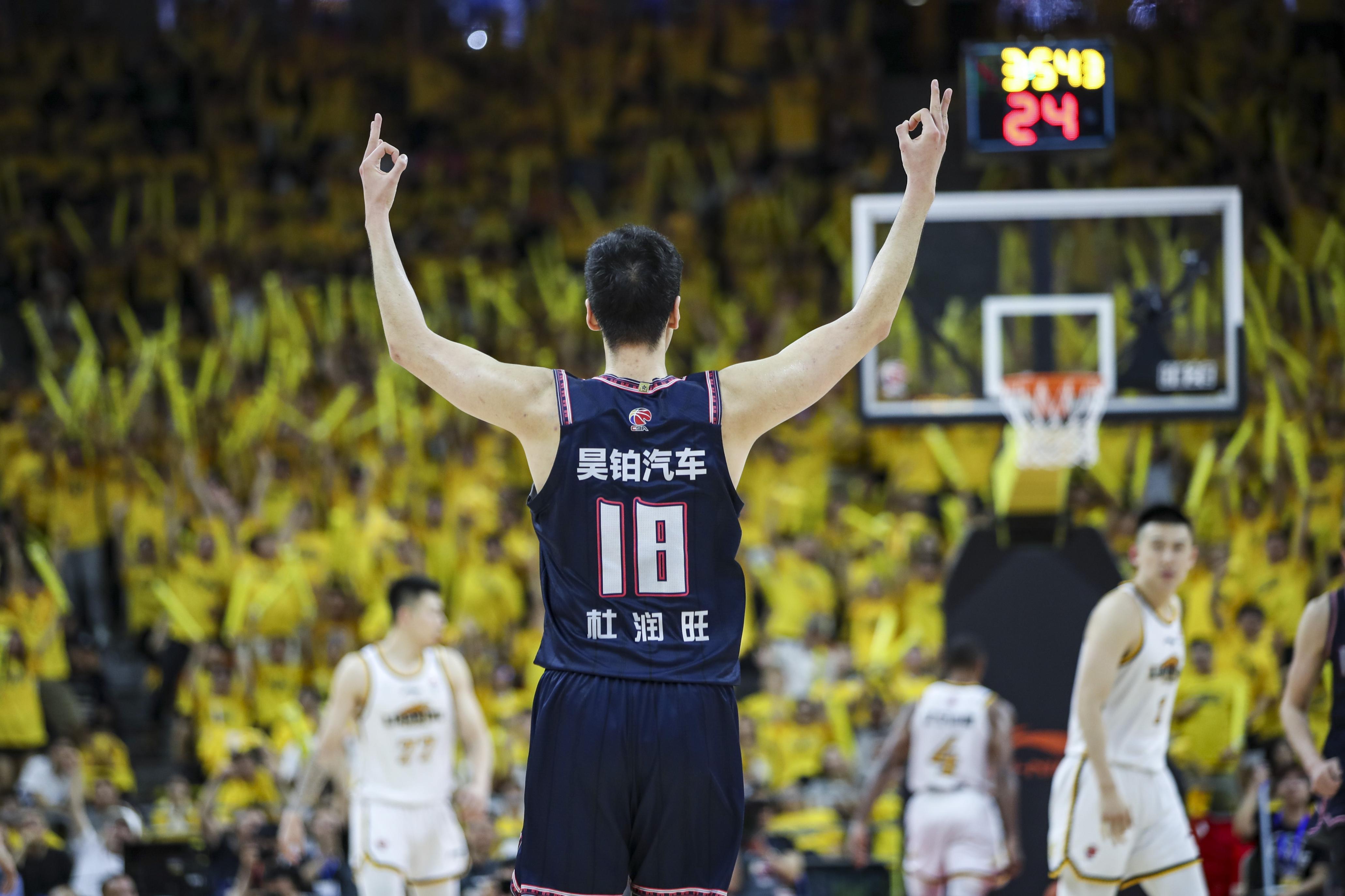 广东男篮获胜,豪取六连胜 广东男篮获胜,豪取六连胜