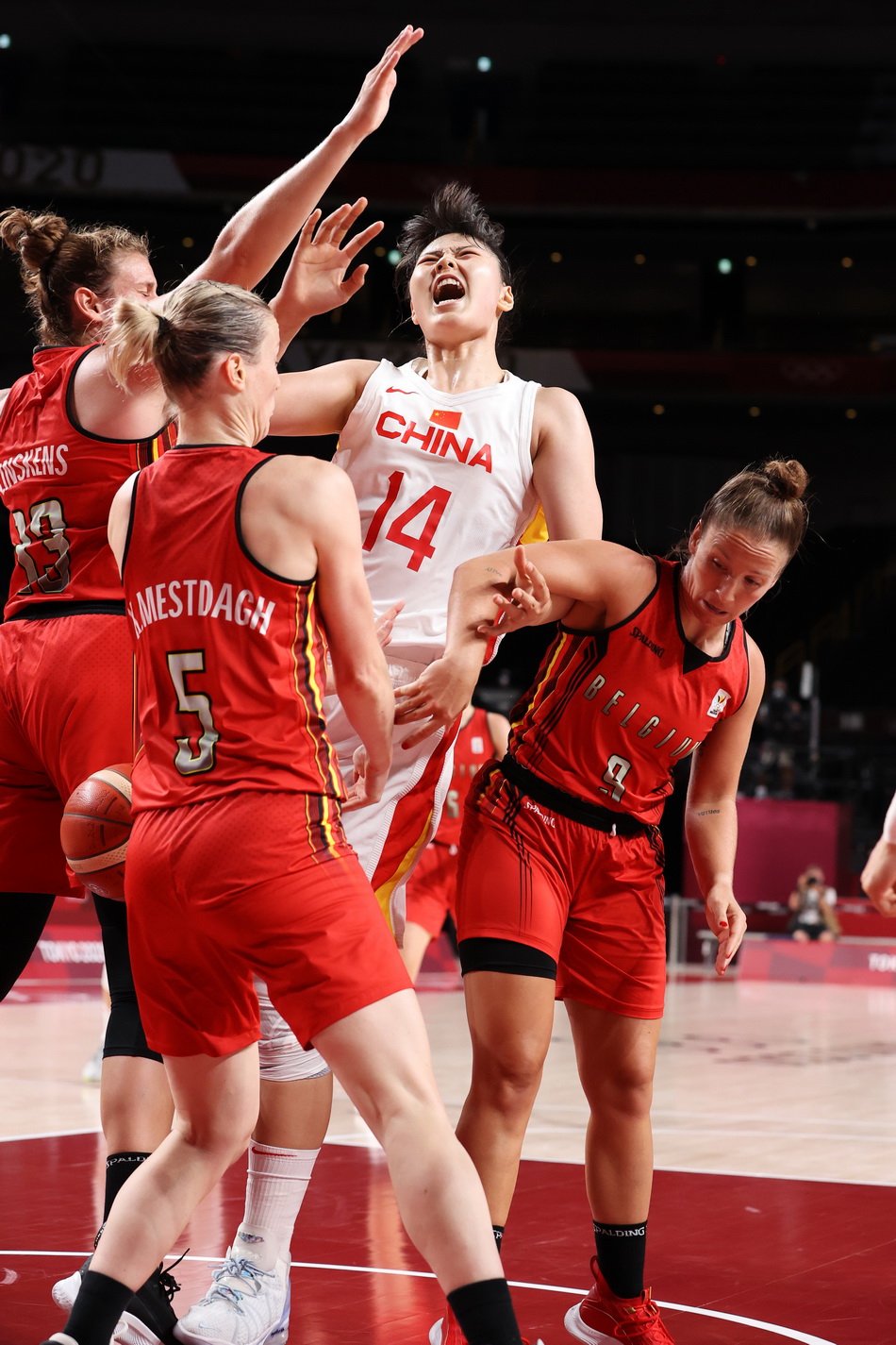 开云体育入口-巴哈马运动员喜获奖牌，赢得掌声