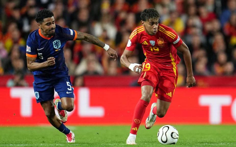 开云体育app-埃瓦尔在主场取得胜利，稳健战胜对手