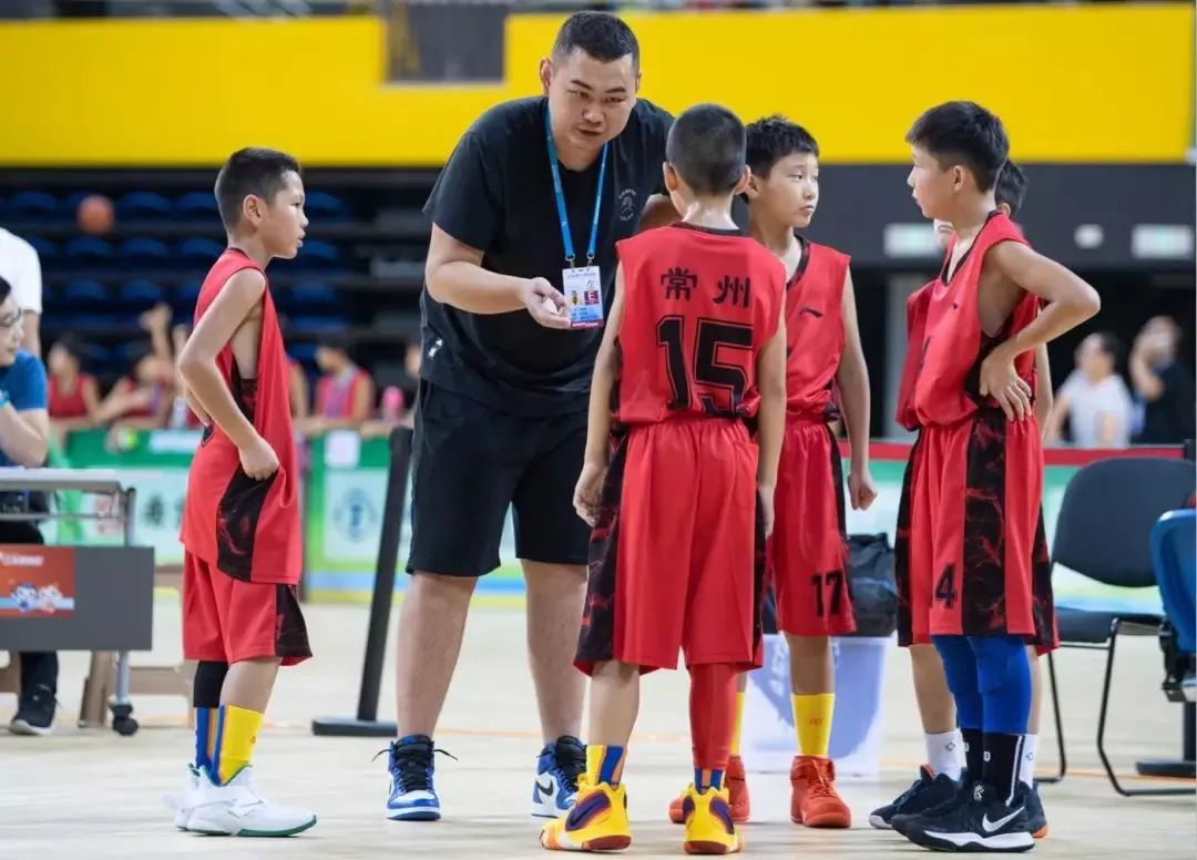 开云体育下载-江苏男篮逆转取胜，喜迎胜利的简单介绍