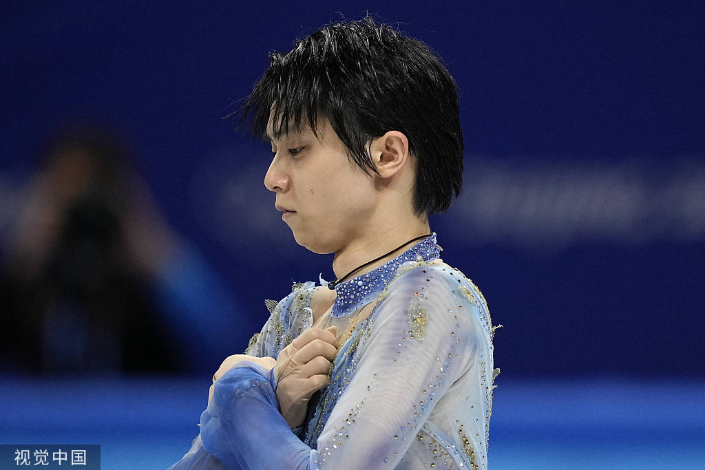 日本名将羽生结弦领先男子单人滑比赛