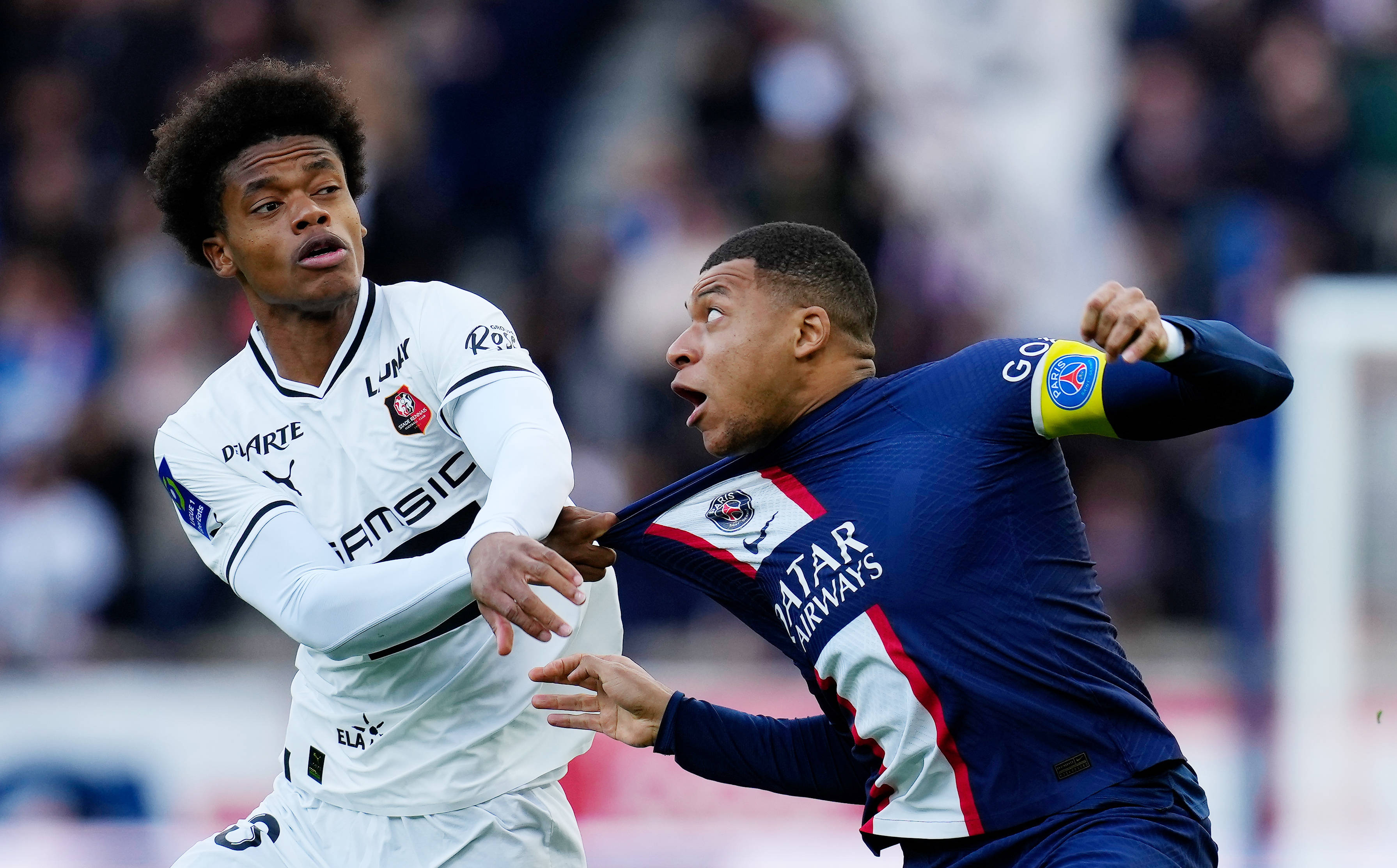 开云体育官方网站-巴黎圣日耳曼顽强晋级四强