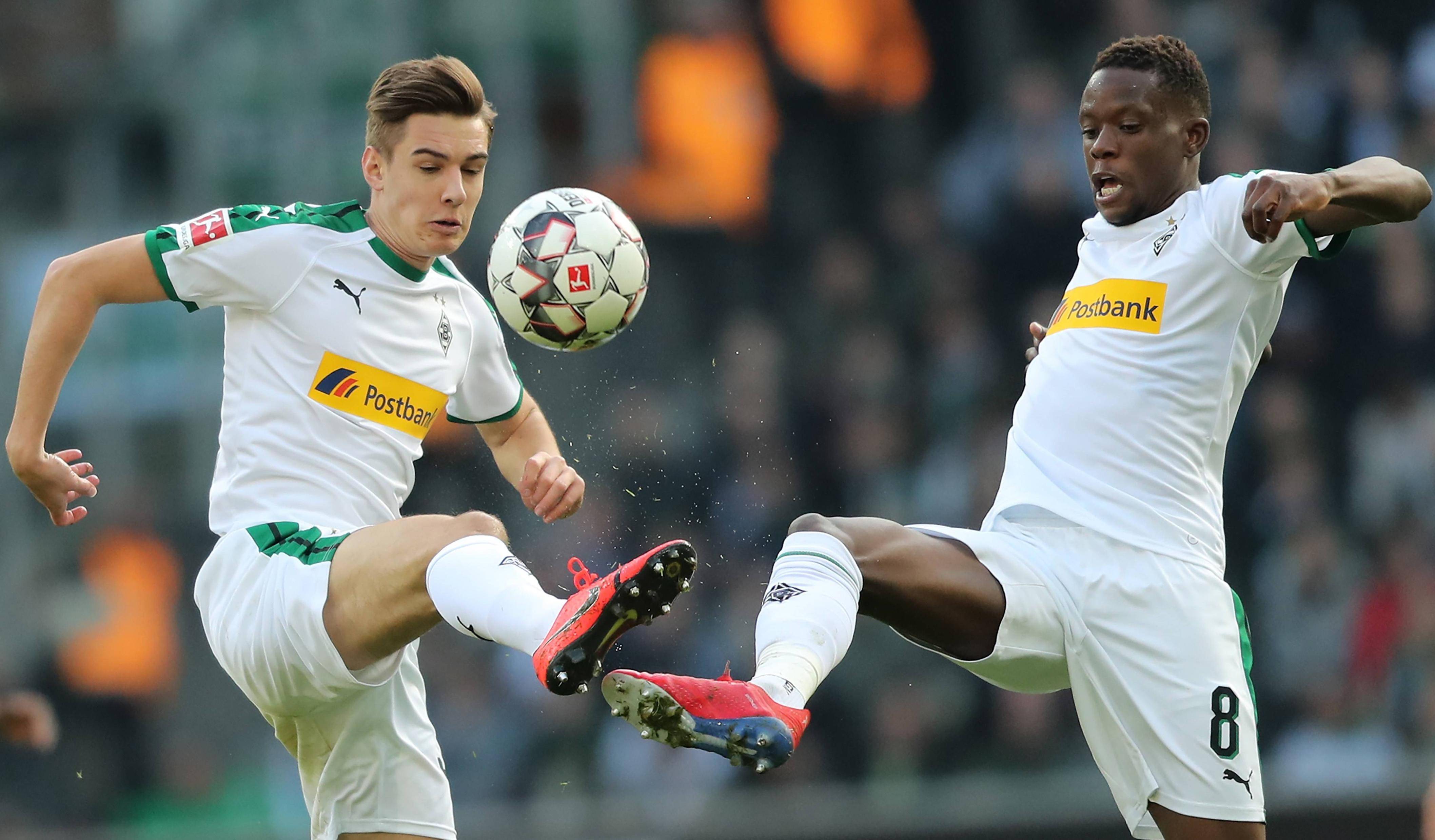 沙尔克胜利收官，德甲状态完美