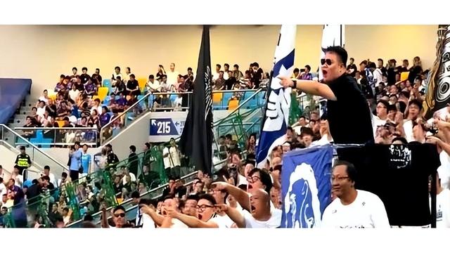 泰达主场失利,球迷意见分歧的简单介绍 泰达主场失利,球迷意见分歧的简单介绍