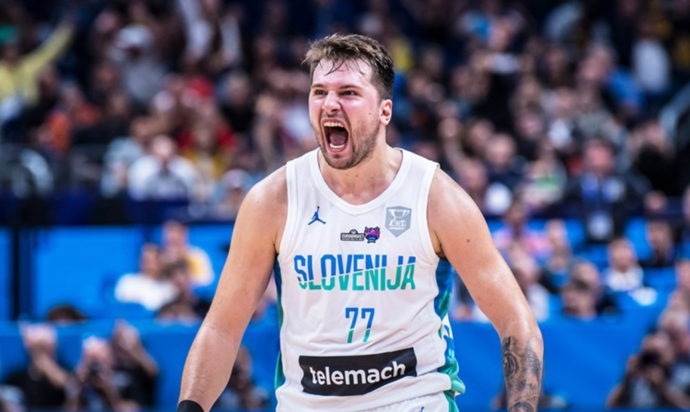 开云体育入口-爱尔兰队赢得胜利，塞尔维亚队遗憾出局