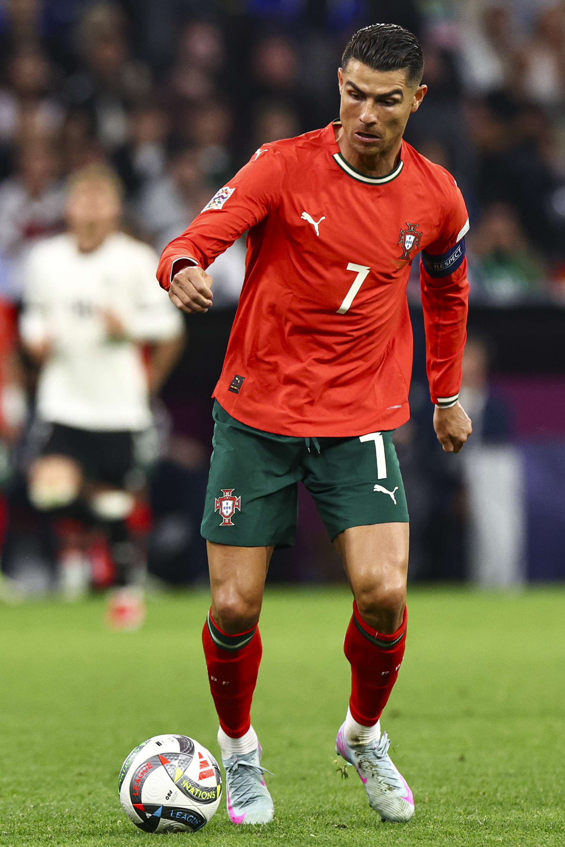 开云体育APP下载-葡萄牙锋线球员在国际比赛中获胜