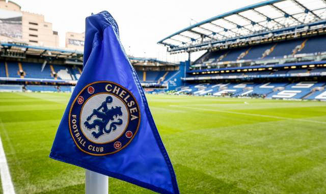 火箭队球迷激烈抗议！不满管理层的简单介绍