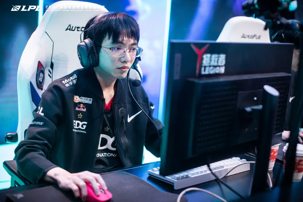 开云体育-关于XL血洗EDG，Flandre送出助攻的信息