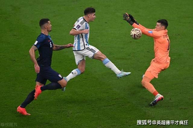 开云官网-莱比锡红牛轻取土耳其，阿尔瓦雷斯高光表现的简单介绍